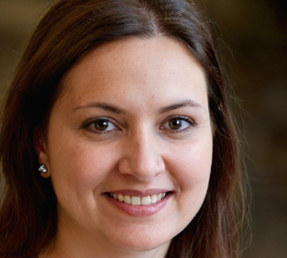 Retrato profesional de Carmen Vázquez